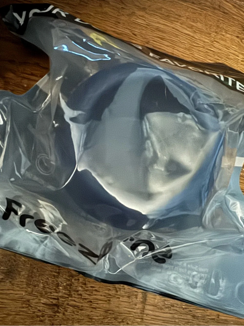 Freezbone Freezball XL Treat or Meal freezer Bowl NEW in plastic large breeds